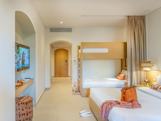 El Gouna - Rihana - Edited Photos-7 MOB gallery 1