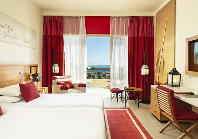 Club-Paradisio-Hotel-El-Gouna-Red-Sea-Premium-Room-Sea-View-Twin-bed gallery 1